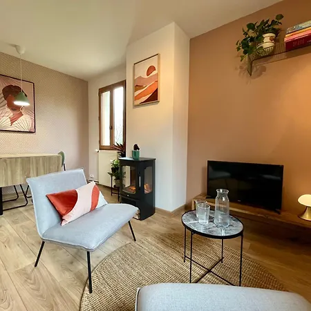 לינה וארוחת בוקר Le Charme Du Perigord - & Table D'hotes