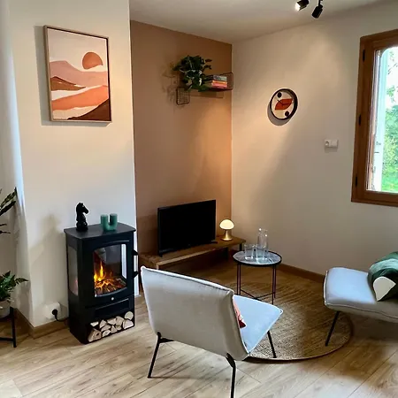 Le Charme Du Perigord - & Table D'hotes 3*