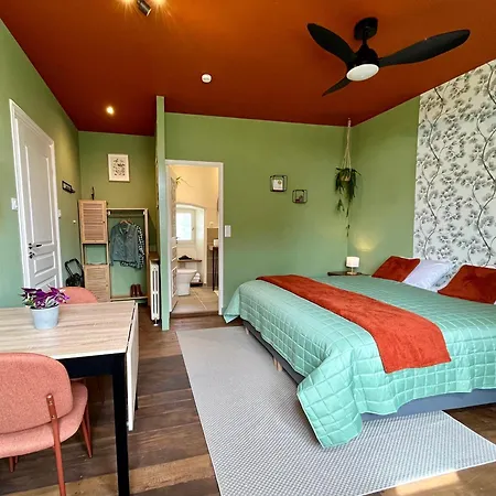 Le Charme Du Perigord - & Table D'hotes Saint-Sulpice-d'Excideuil