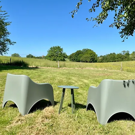 Le Charme Du Perigord - & Table D'hotes Bed & Breakfast