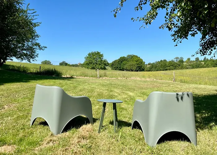 Le Charme Du Perigord - & Table D'hotes Bed & Breakfast