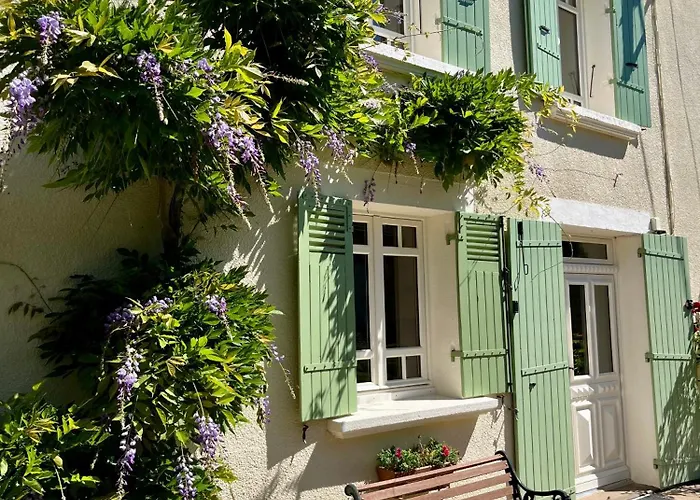 Le Charme Du Perigord - & Table D'hotes Bed & Breakfast 3*